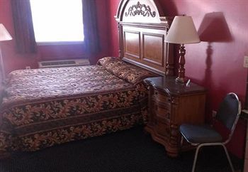 Econo Lodge Норуок Екстериор снимка